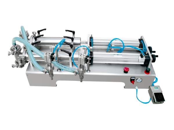 半自动双头液体灌装机